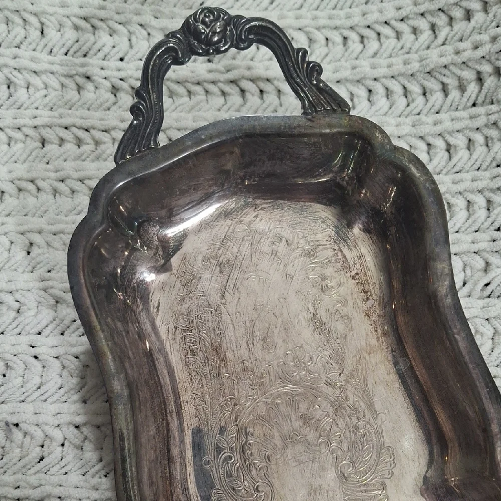 Elegant Silver Tray for Home Bath
